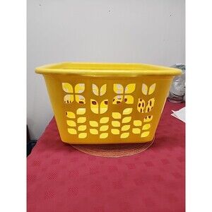 Vintage Rubbermaid Sunny Yellow Square Laundry Basket Tulip Design 1970's MCM